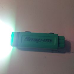 Snap on mini flashlight charge via USB c
