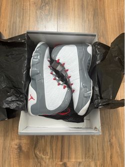 Men’s size 13 Jordan 9 shoes