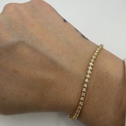 18K YELLOW GOLD WITH DIAMONDS BRACELET 