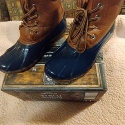 Size 4 Boots