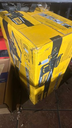 DeWalt 3,000 psi pressure washer