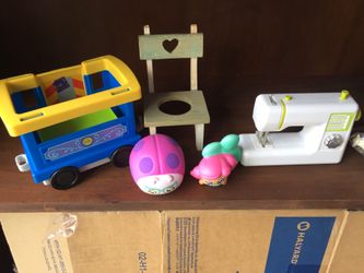 Bundle of different toys(See all Photos)