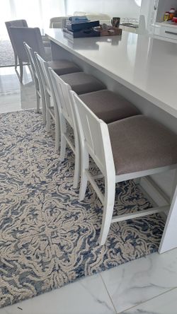 Set of 4 counter height white barstools