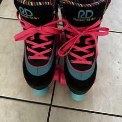 4 Wheel Roller Skates 