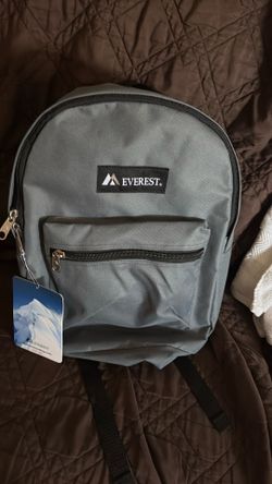 Gray Everest backpack new