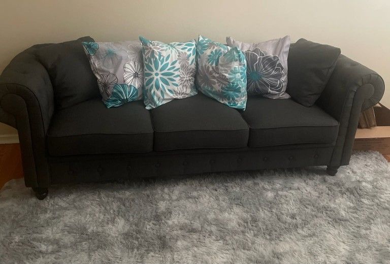 Loveseat