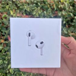AirPods Gen 4 