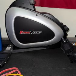 Fitness Reality Rowing Machine