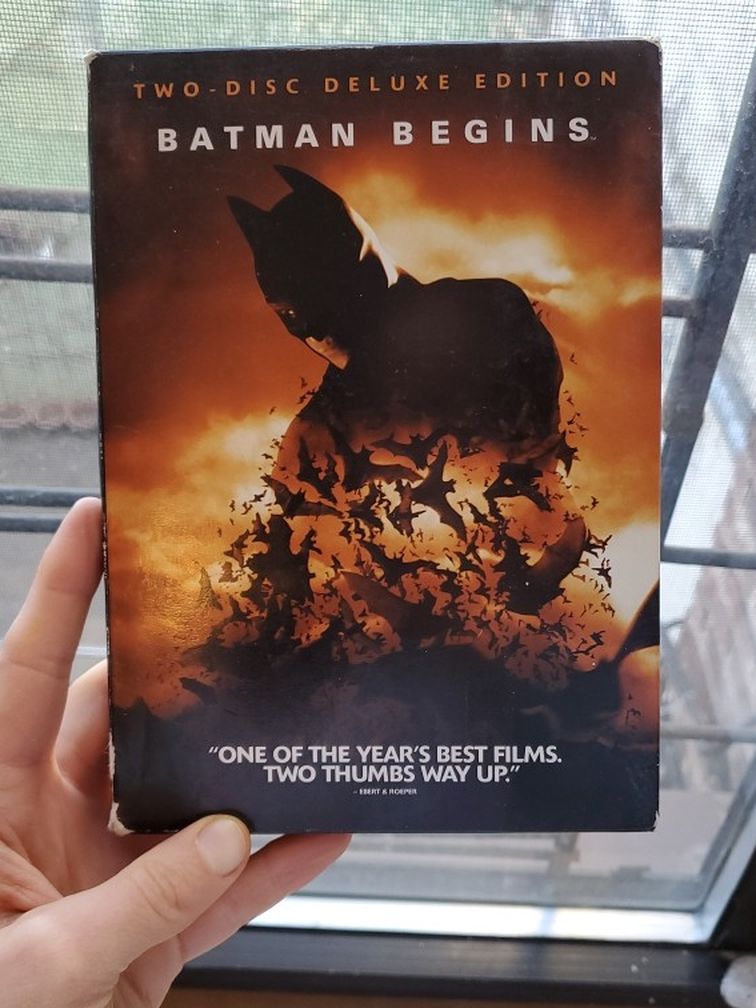 Batman Begins Two Disc DELUXE Edition DVD Set With Comic Book!