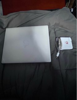 2001 Apple iBook G3 “snow”