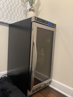 Mini Refrigerador Para Vinos O Bebidas