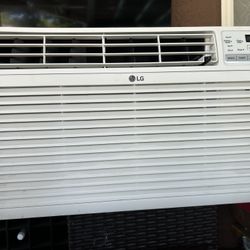 LG Air Conditioner 