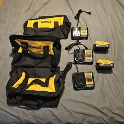 Dewalt 2-5ah Batteries 3 Dewalt Chargers 3 Dewalt Bags