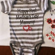 Baby Unisex HAPPY FIRST MOTHER'S DAY MOMMY Bodysuit Size Newborn