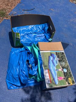 MEMBERS MARK 11’ Inflatable Donut Pool & Slide Blue $15 OBO