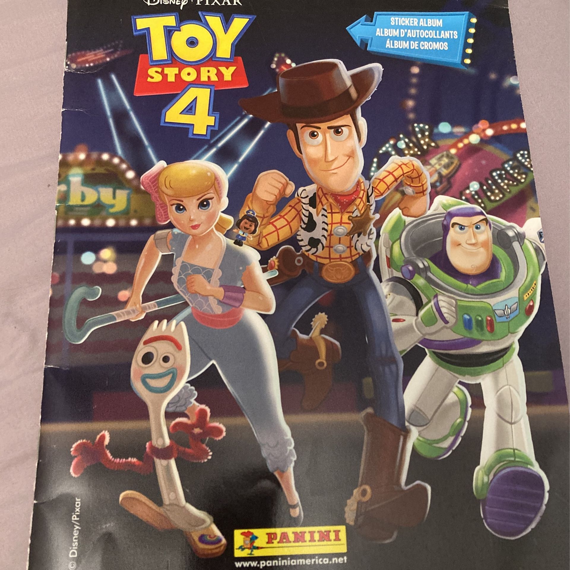 Toy Story 4 Sticker Album 