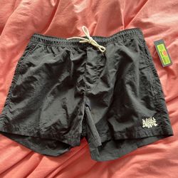 Ollie 14.5” Short Size M NEW
