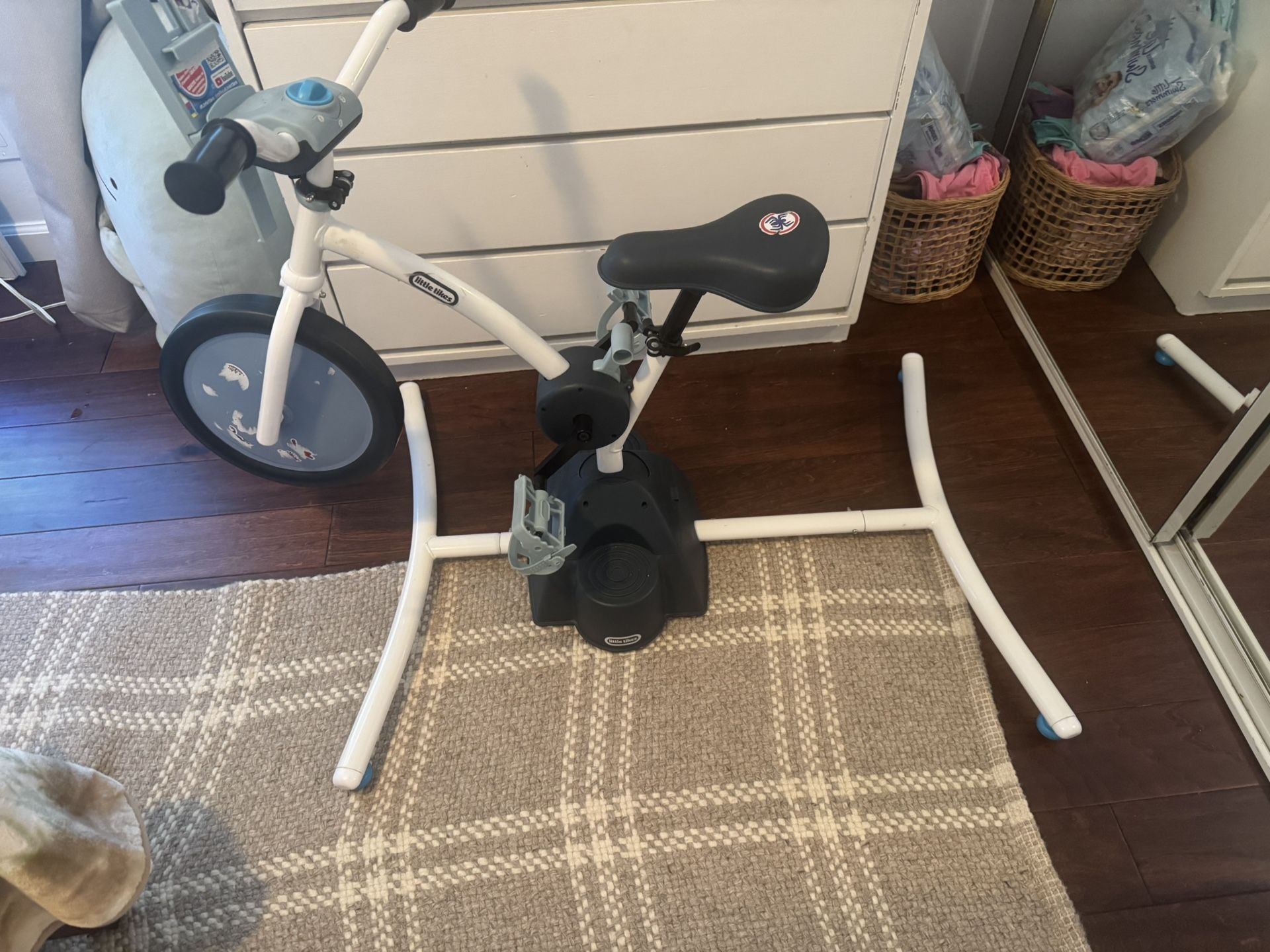Little Tikes Pelican Bike