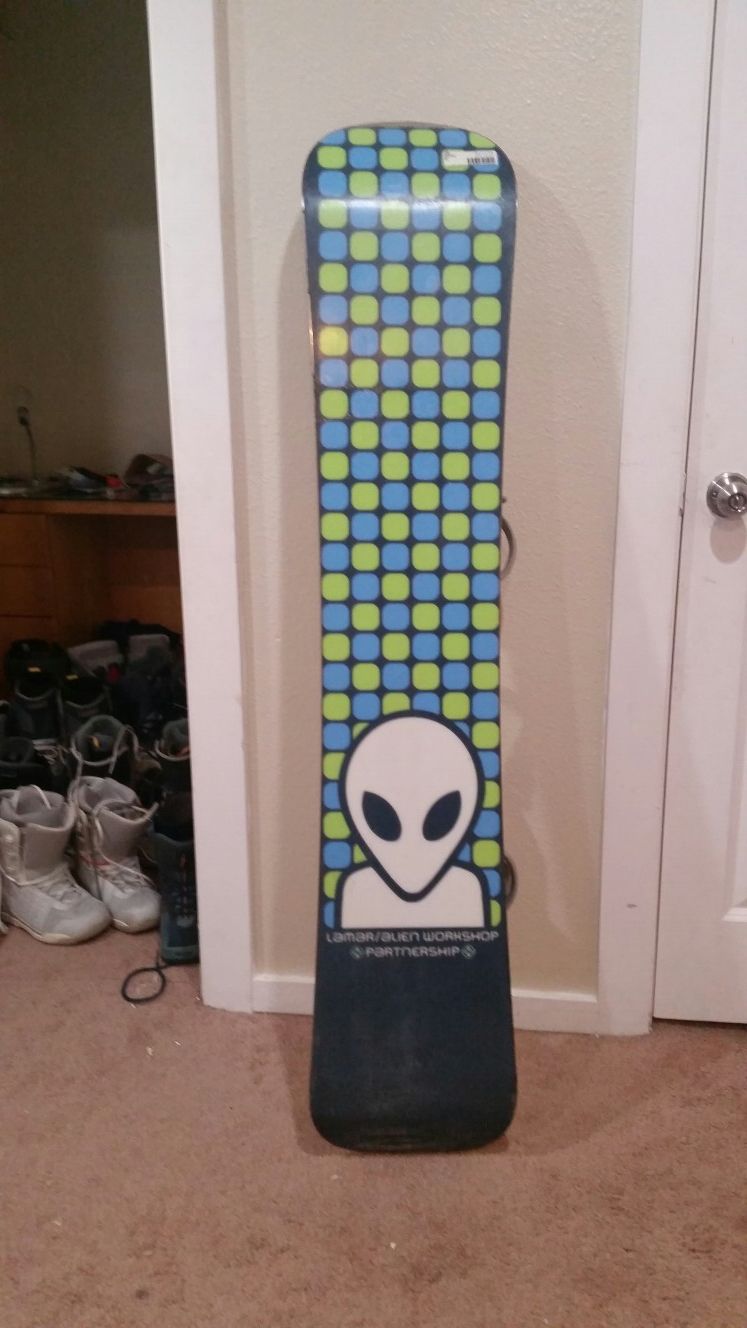 152cm Lamar alien workshop partnership snowboard for Sale in