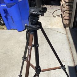 Tripod very good condition