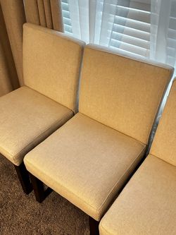 Chairs 3pc. Excellent condition, freshly washed