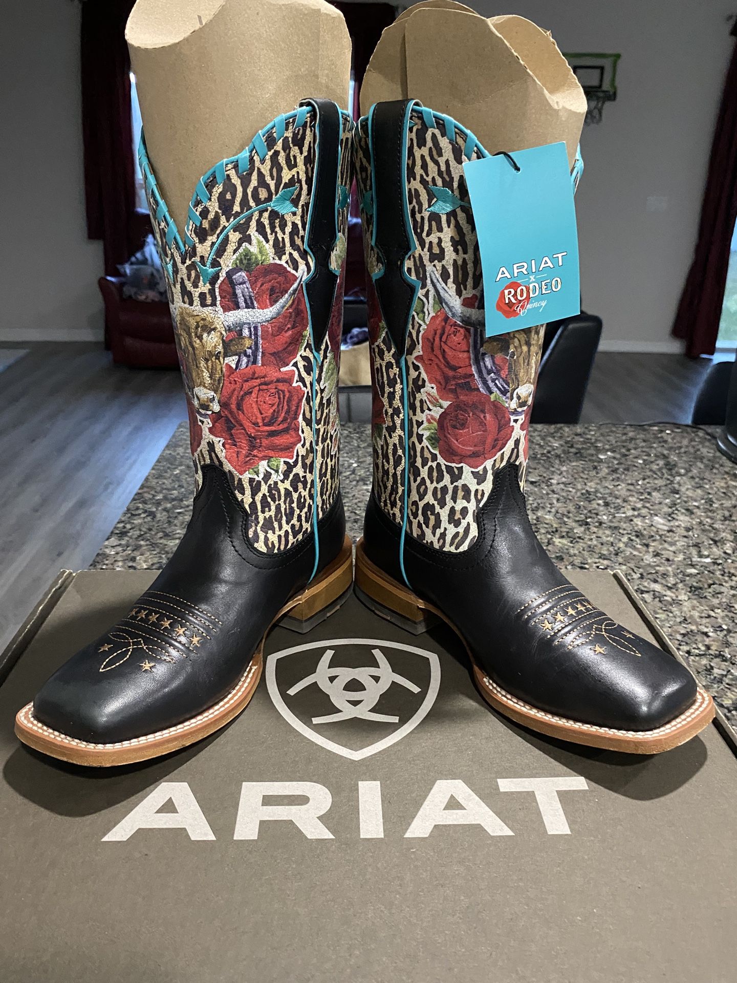 Cowgirl Boots (Authentic)