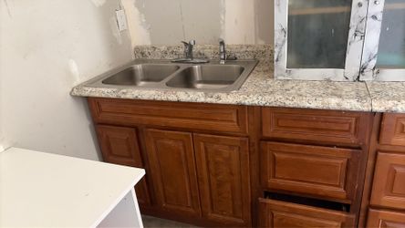 Kitchen cabinet sink