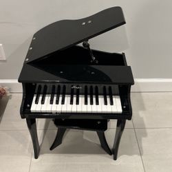 Have Kids Grand Piano 