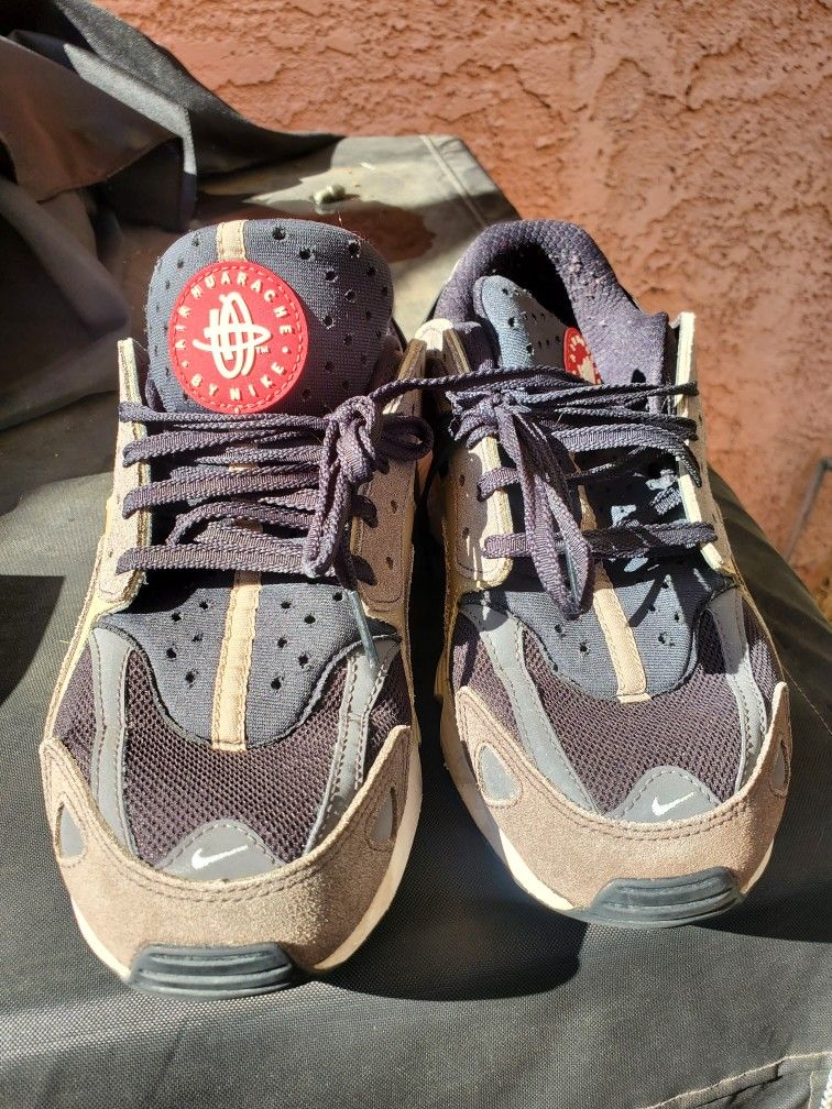 Nike Huarache's 