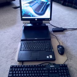 Laptop & Monitor