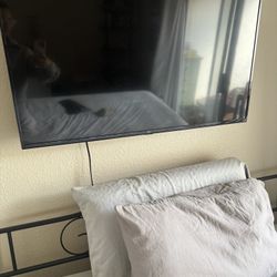 Amazon Fire 43” TV