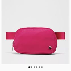 Lululemon Fannypack/Everyday Bag color “Pink Dragonfruit”