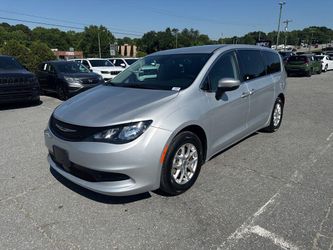2023 Chrysler Voyager