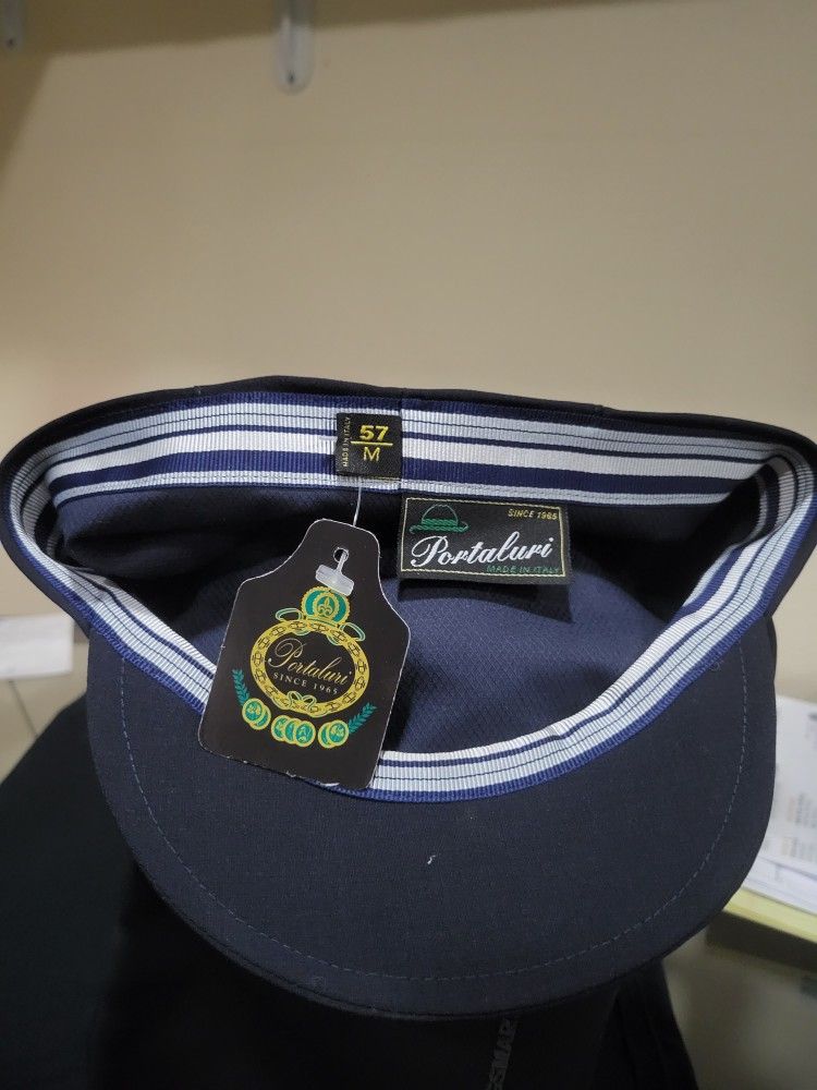 Portaluri Italian hats