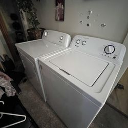 Washer and dryer set