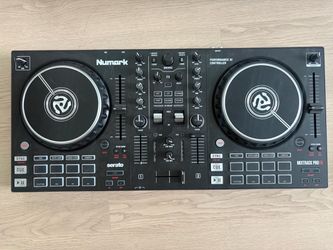 Numark Mixtrack Pro FX 2-channel DJ deck in good condition