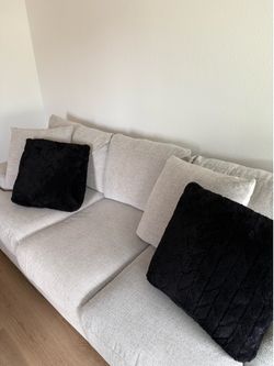 Beige 3-Seater Fabric Sofa | 94“ W | Conn’s | Pillows included