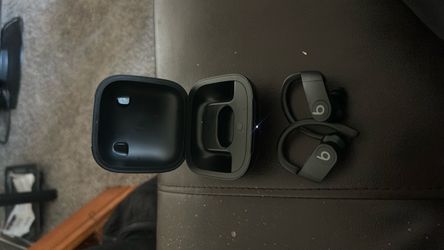 Beats Powerbeats Pro 2