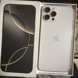 iPhone 13 Pro Max ( For Parts ) 128GB unlocked