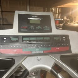 Treadmill With Incline