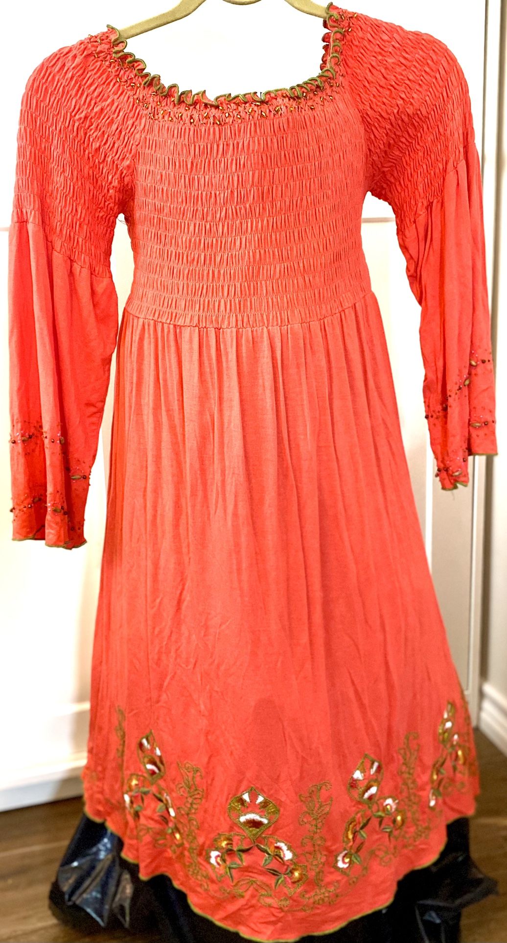 Size 8 Dress By Urban Mangoz