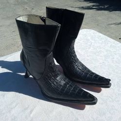 WOMEN'S SIZE 6.5 OLD WEST BLACK LEATHER LOW BOOTS 