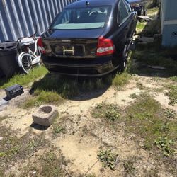 05 Volvo Parting out Or Take Car  S40