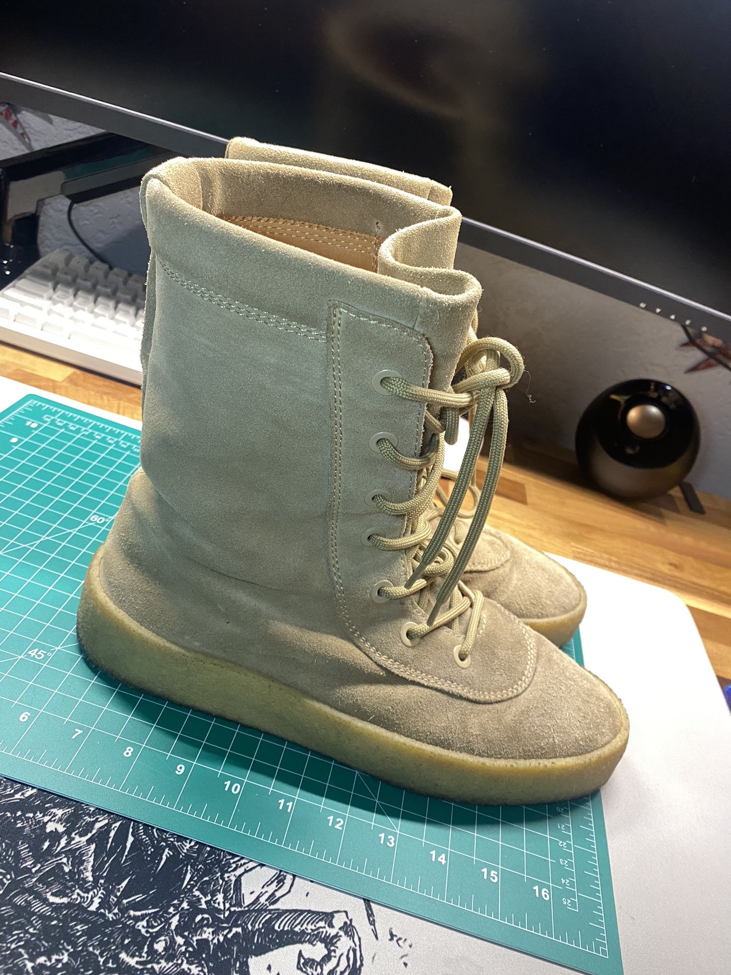 Yeezy Season 2 Taupe Crepe Boots Size 44/ Us 11