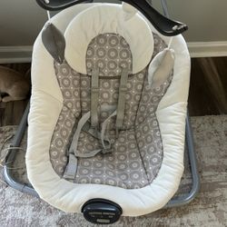 Baby swing 