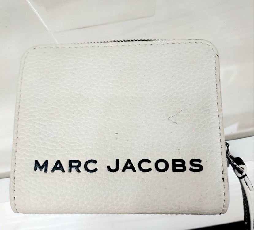 MARC JACOBS WALLET