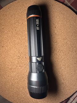 DT-250L Super-Bright High-Power LED Flashlight Gray/Orange
