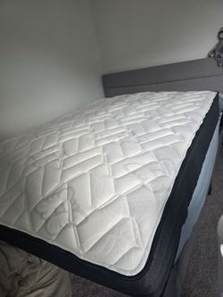 Queen Mattress and Gaming Chair - Free pickup