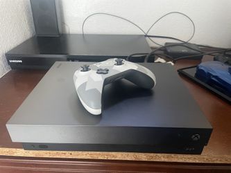 Xbox X Taco Bell Edition