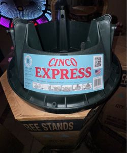 CINCO EXPRESS 8' Christmas tree stand